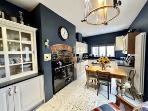 Photo 10- click for photo gallery